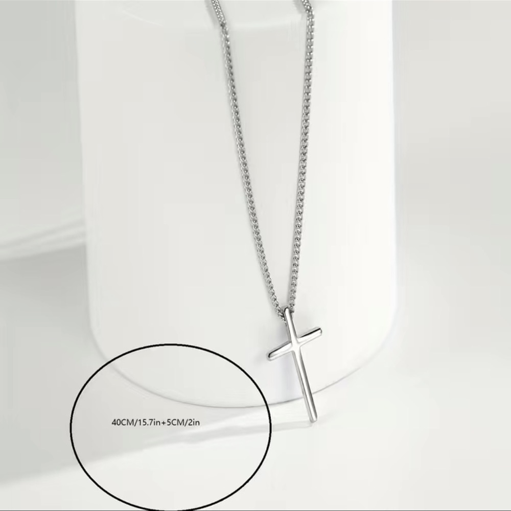 Minimalist Style Silvery Cross Pendant Necklace - Picture 3 of 6